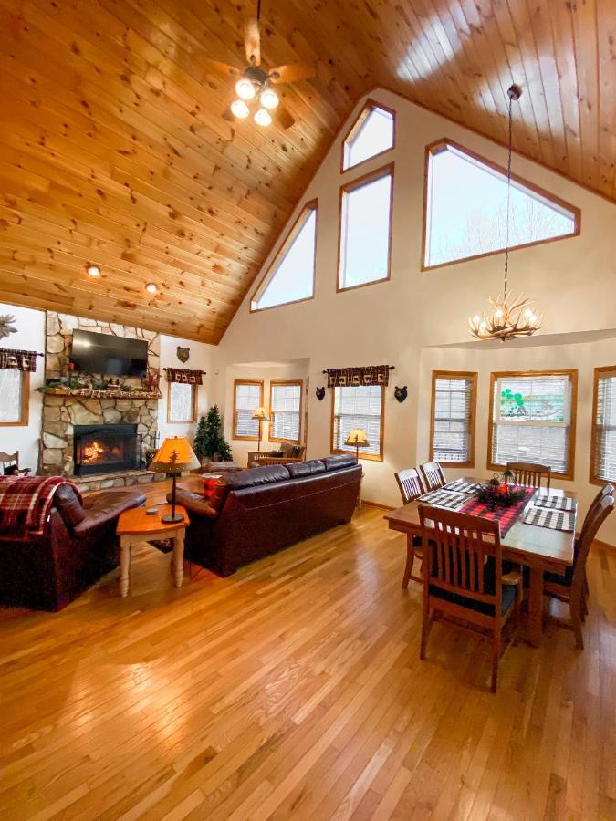 Smoky Mountain Cabin - Hot Tub - Fire Pit Murphy Εξωτερικό φωτογραφία