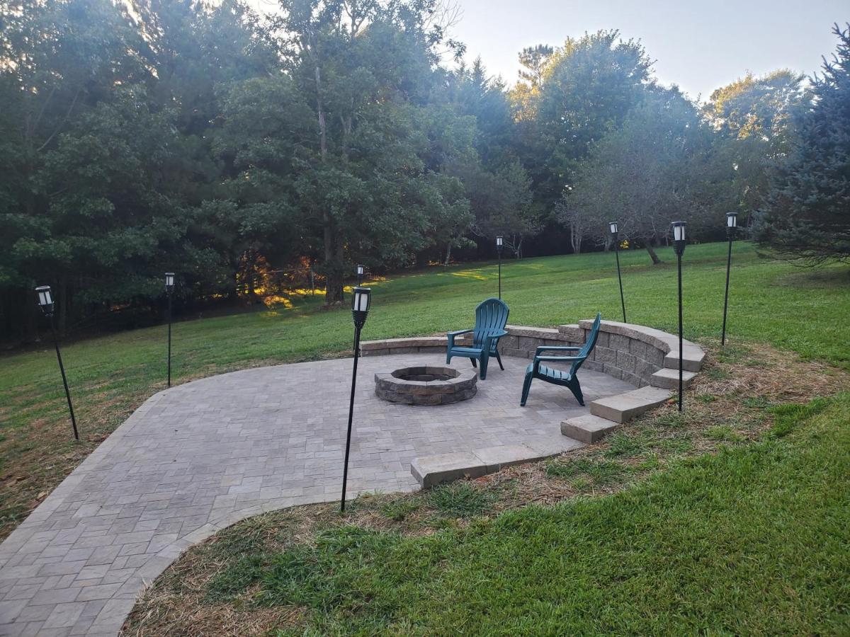 Smoky Mountain Cabin - Hot Tub - Fire Pit Murphy Εξωτερικό φωτογραφία